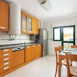 Blife Rya Private - Airport בית אירוח פארו