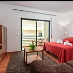 בית אירוח Blife Rya Private - Airport פארו