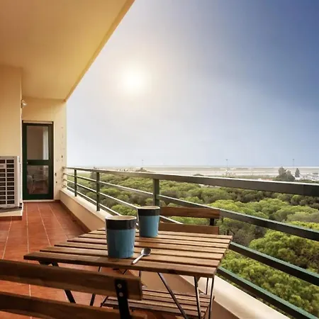 Blife Rya Private - Airport Homestay Faro